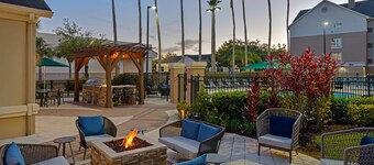 Homewood Suites by Hilton® Orlando-UCF Area