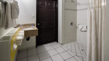 Shower, towels