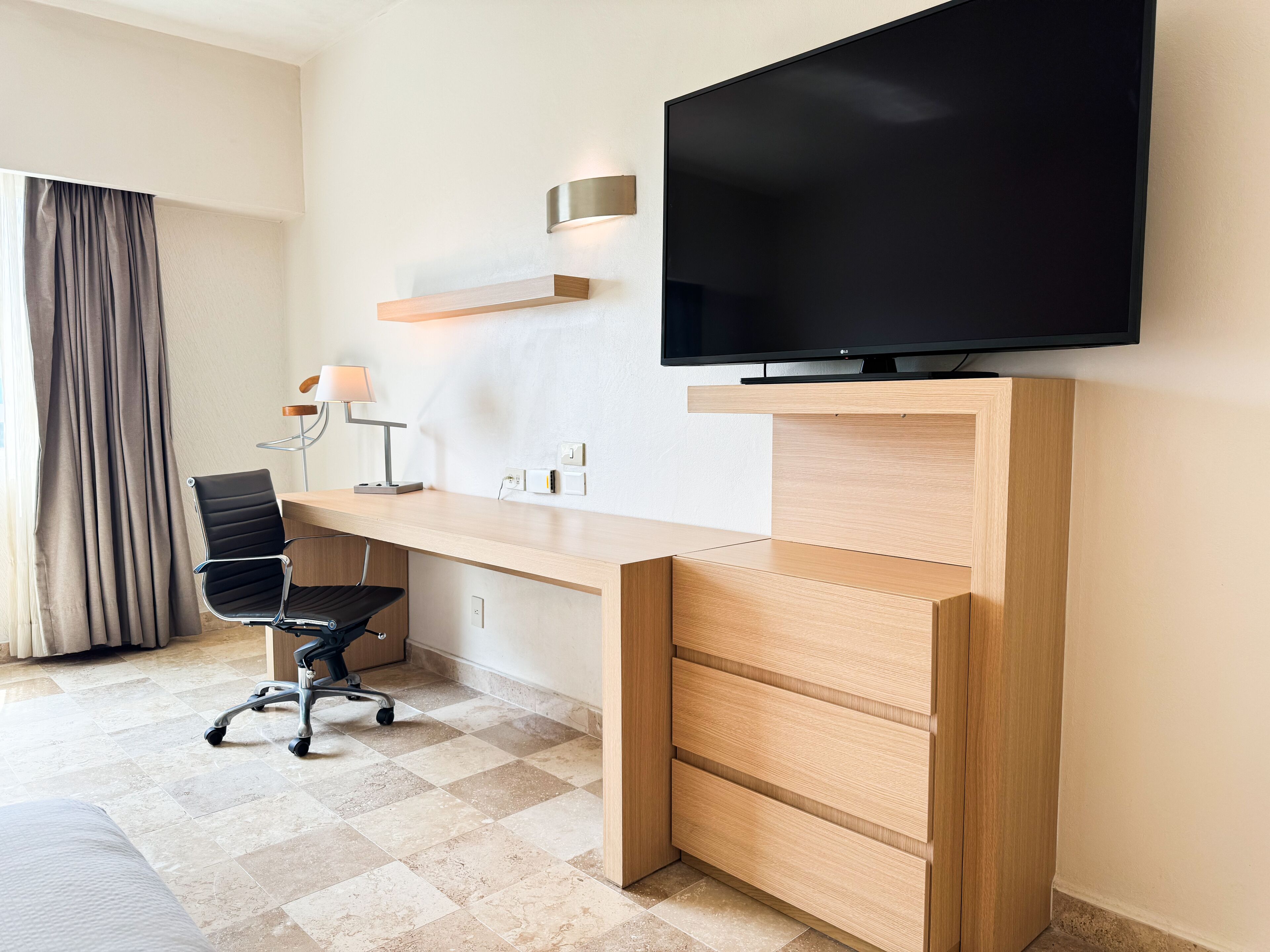 junior suite, multiple beds | premium bedding, in-room safe, desk, laptop workspace