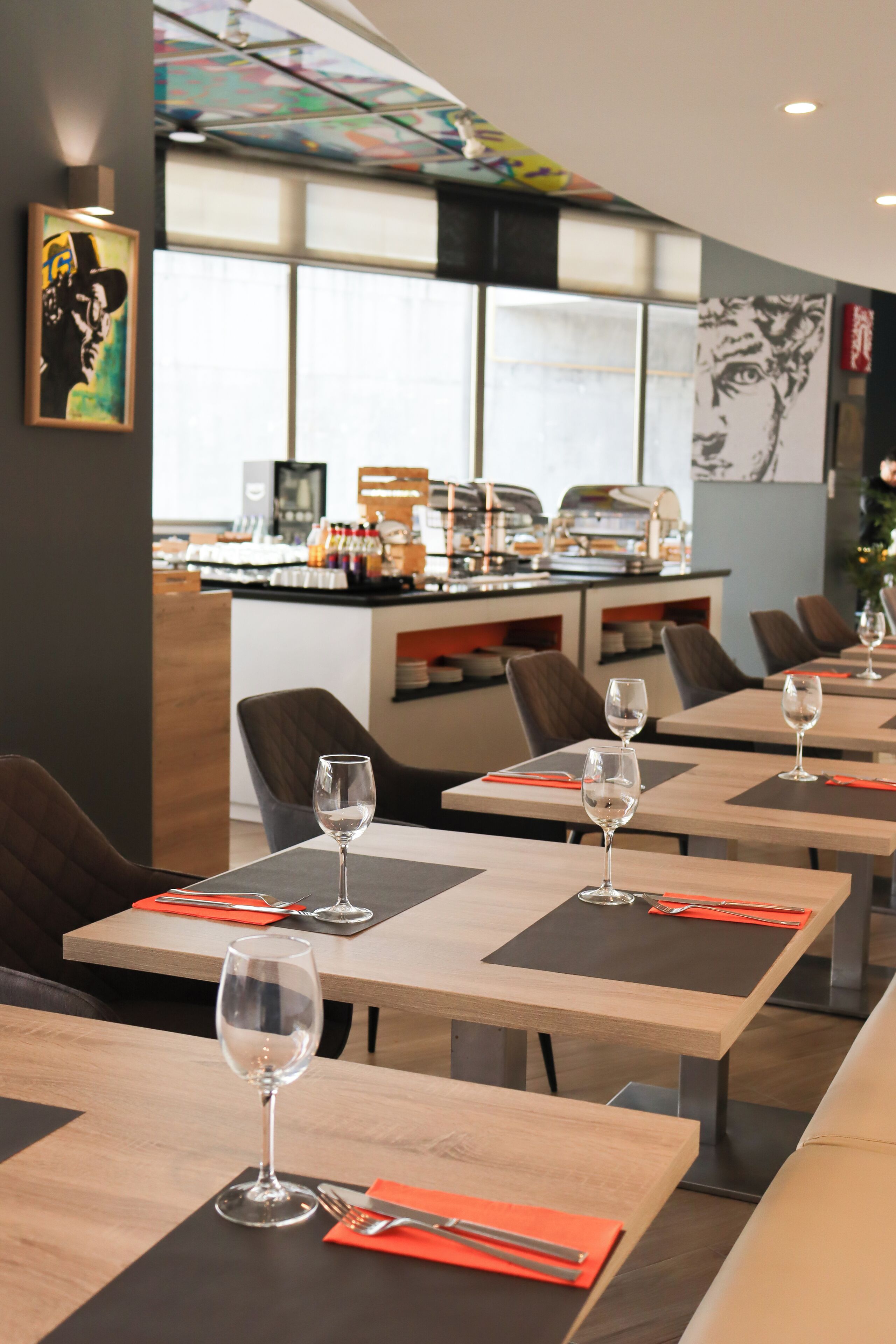 breakfast and dinner served