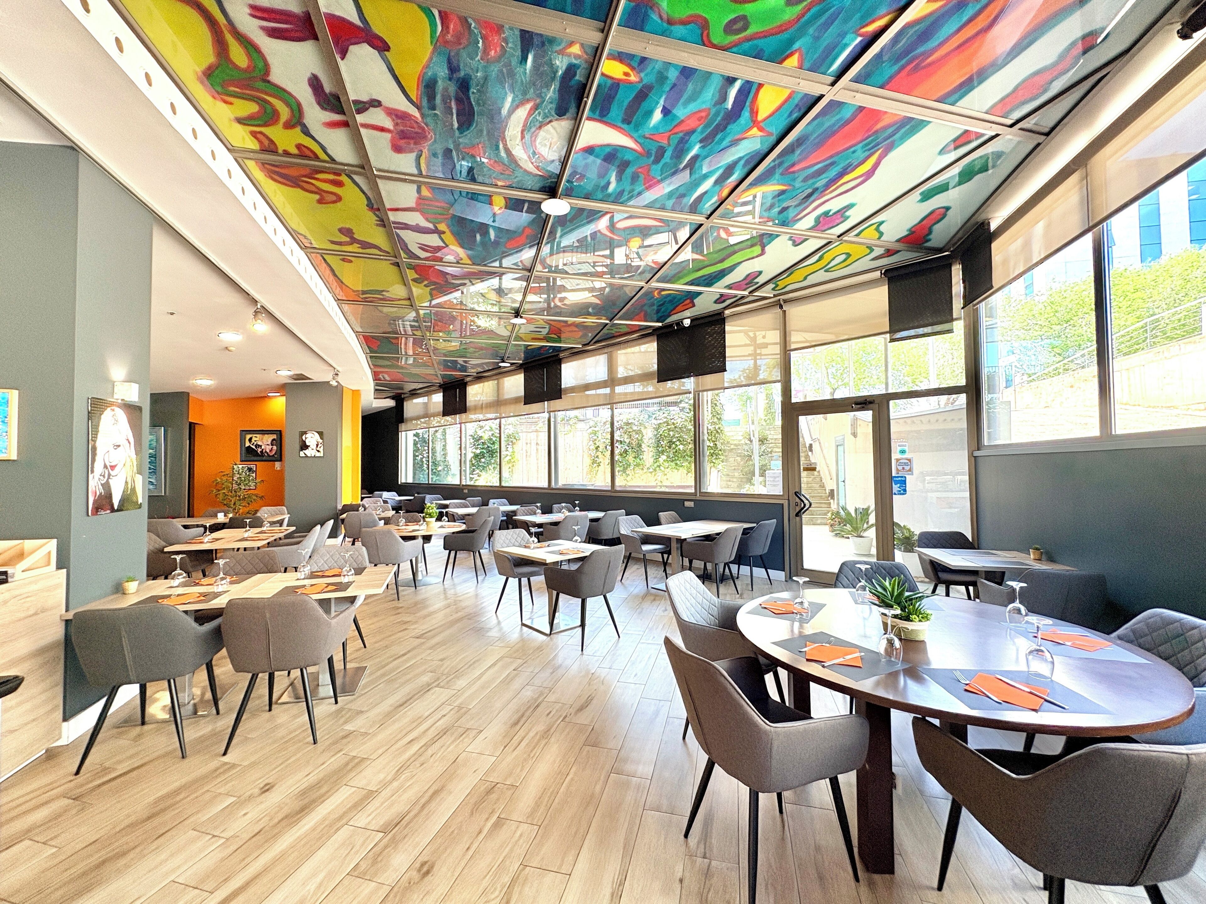 Aperto a colazione e cena