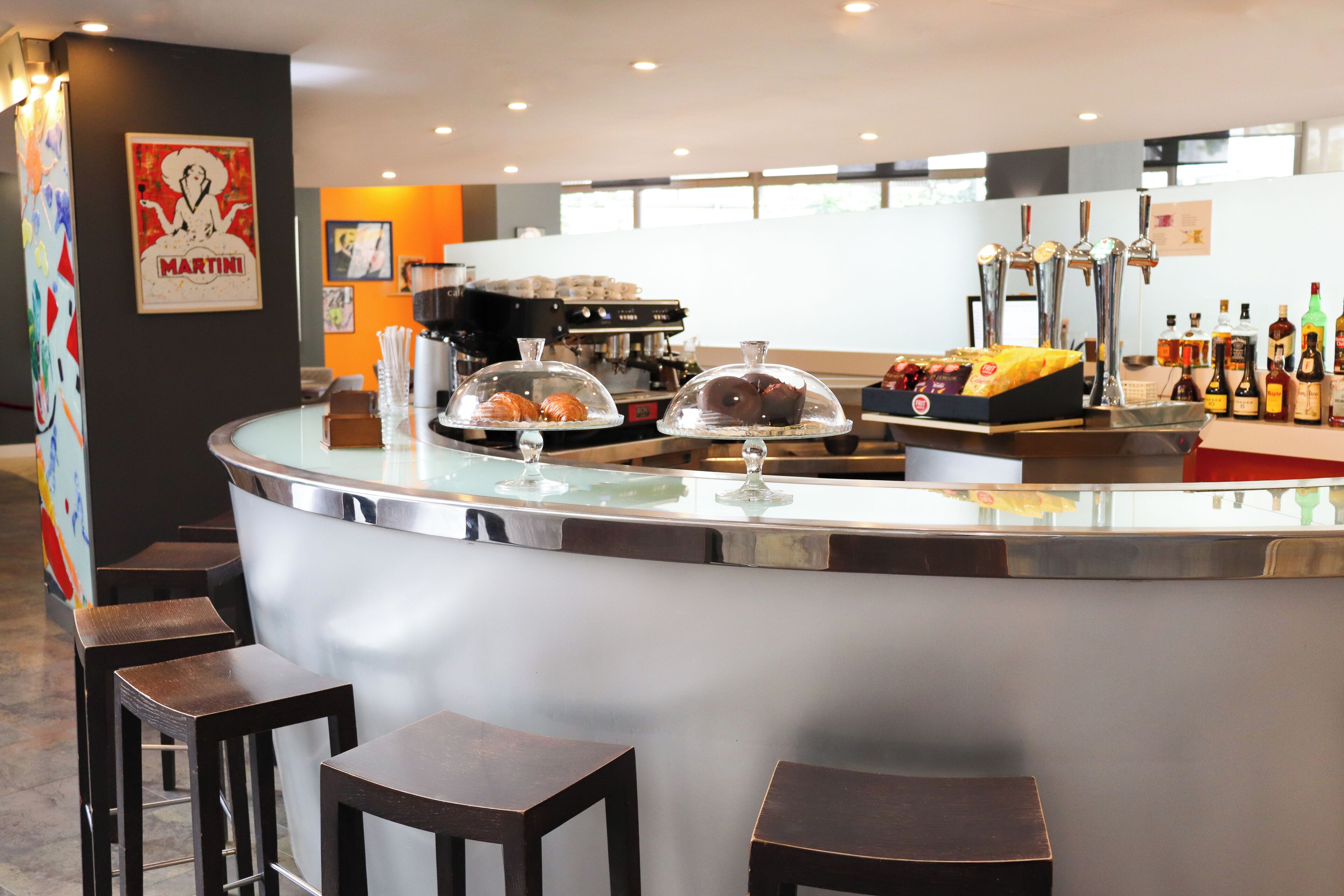 breakfast and dinner served