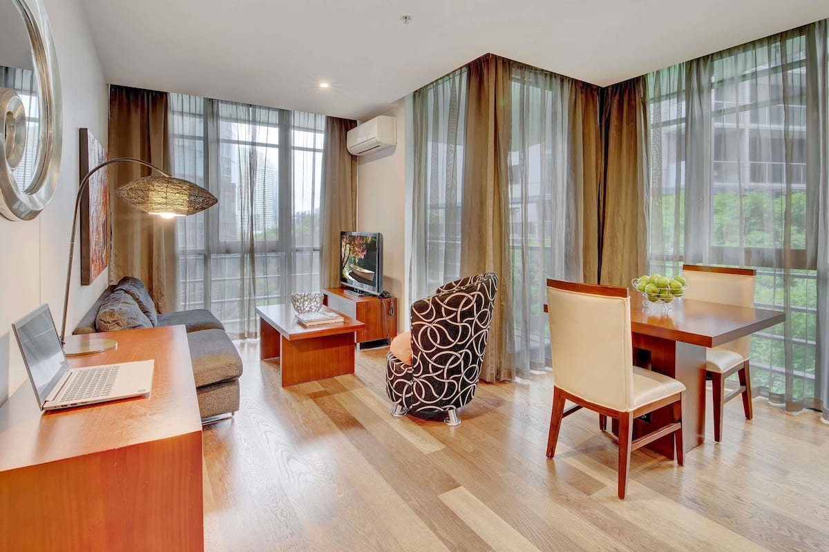 Décoration personnalisée, ameublement personnalisé, bureau