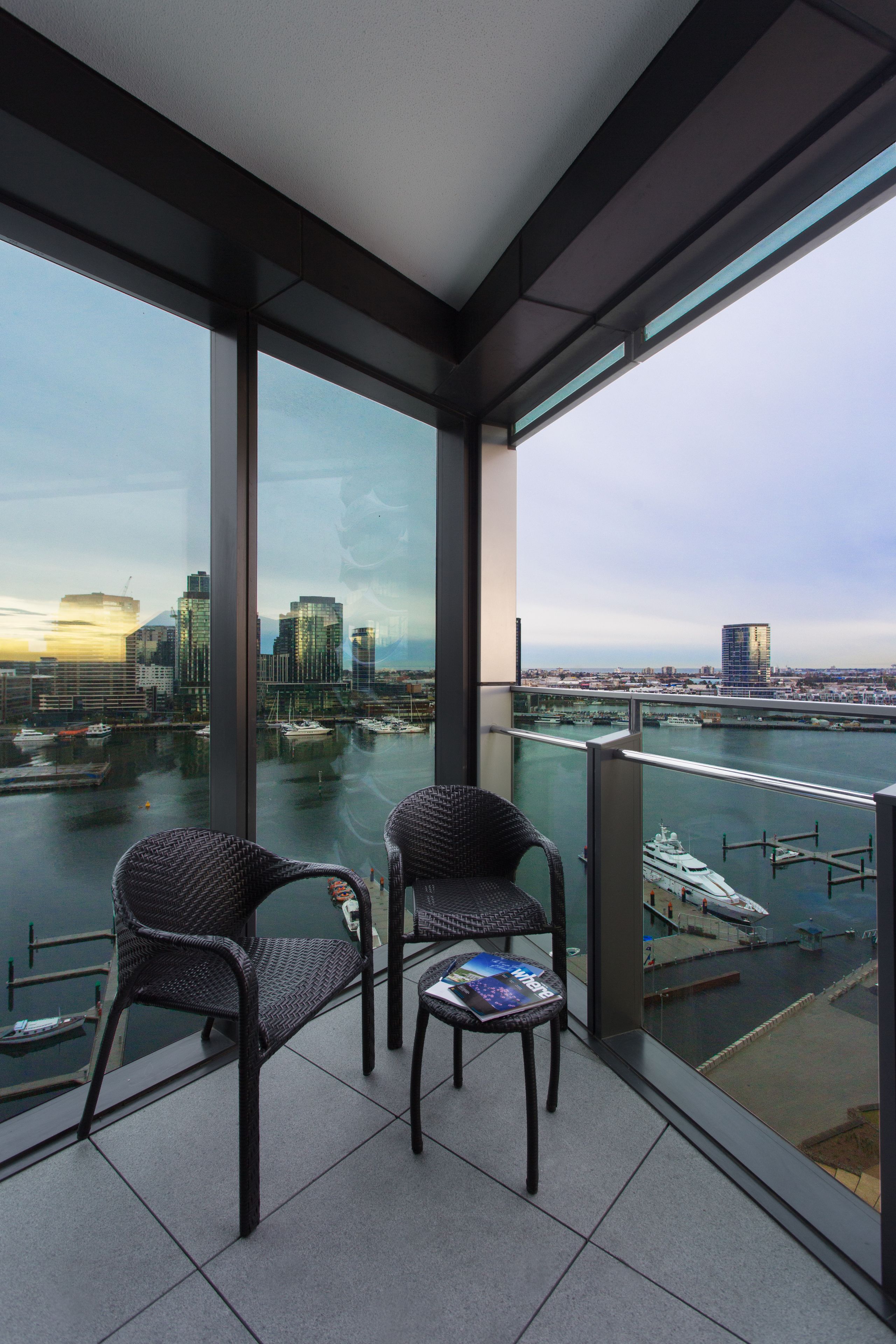 The Sebel Residences Melbourne Docklands Serviced Apartments — image 11