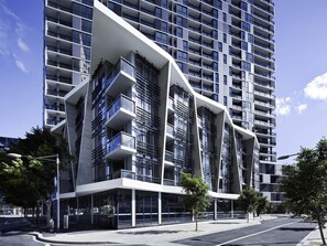 Exterior - The Sebel Residences Melbourne Docklands Serviced Apartments (Docklands)