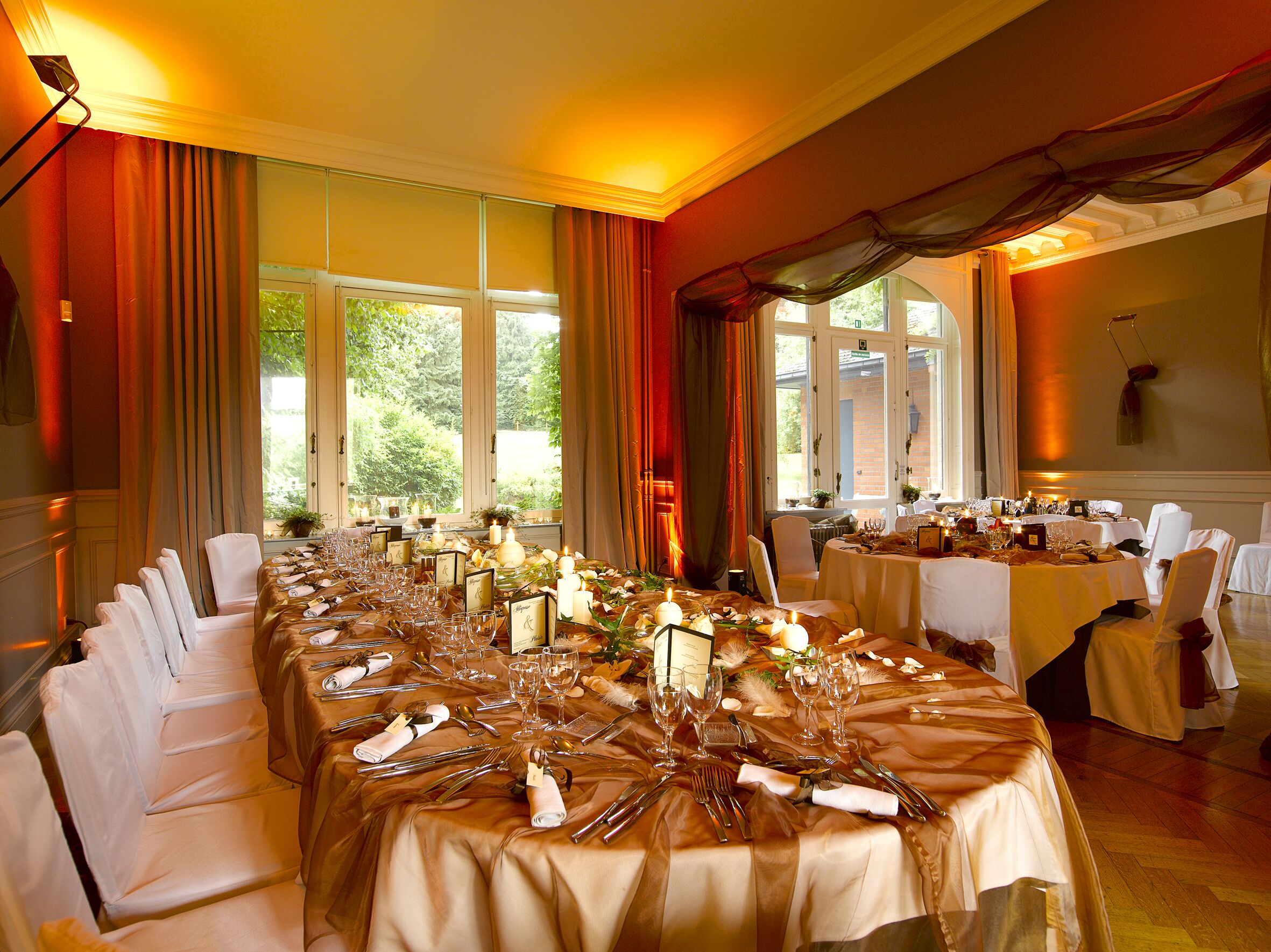banquet hall