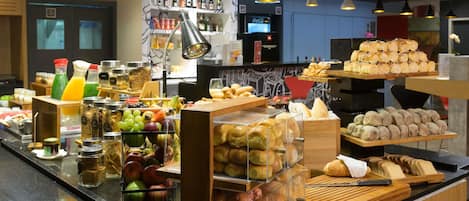 Tägliches Frühstücksbuffet (49 BRL pro Person)