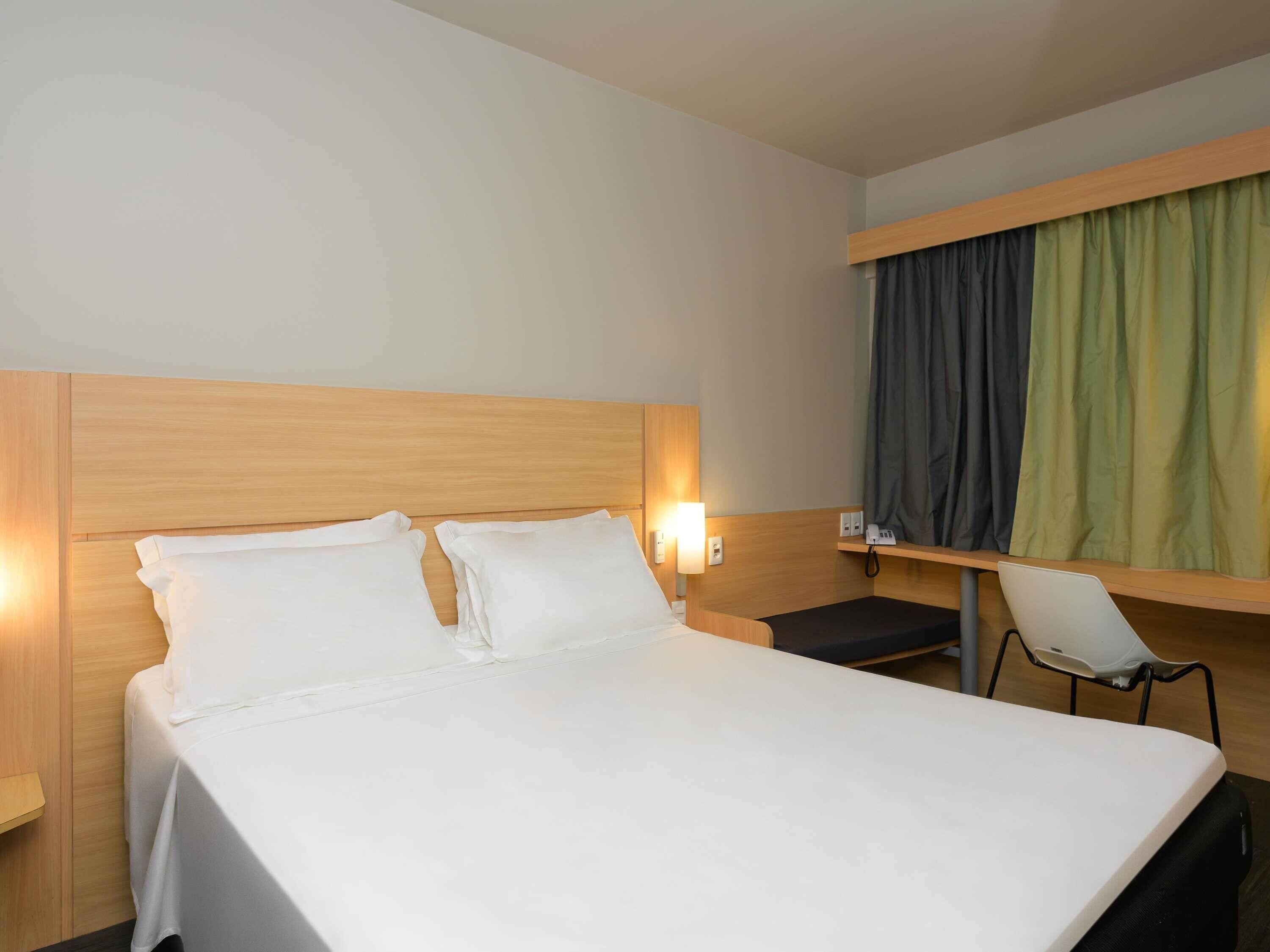 minibar, in-room safe, desk, soundproofing