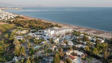 منظر من الجو على ارتفاع عالٍ