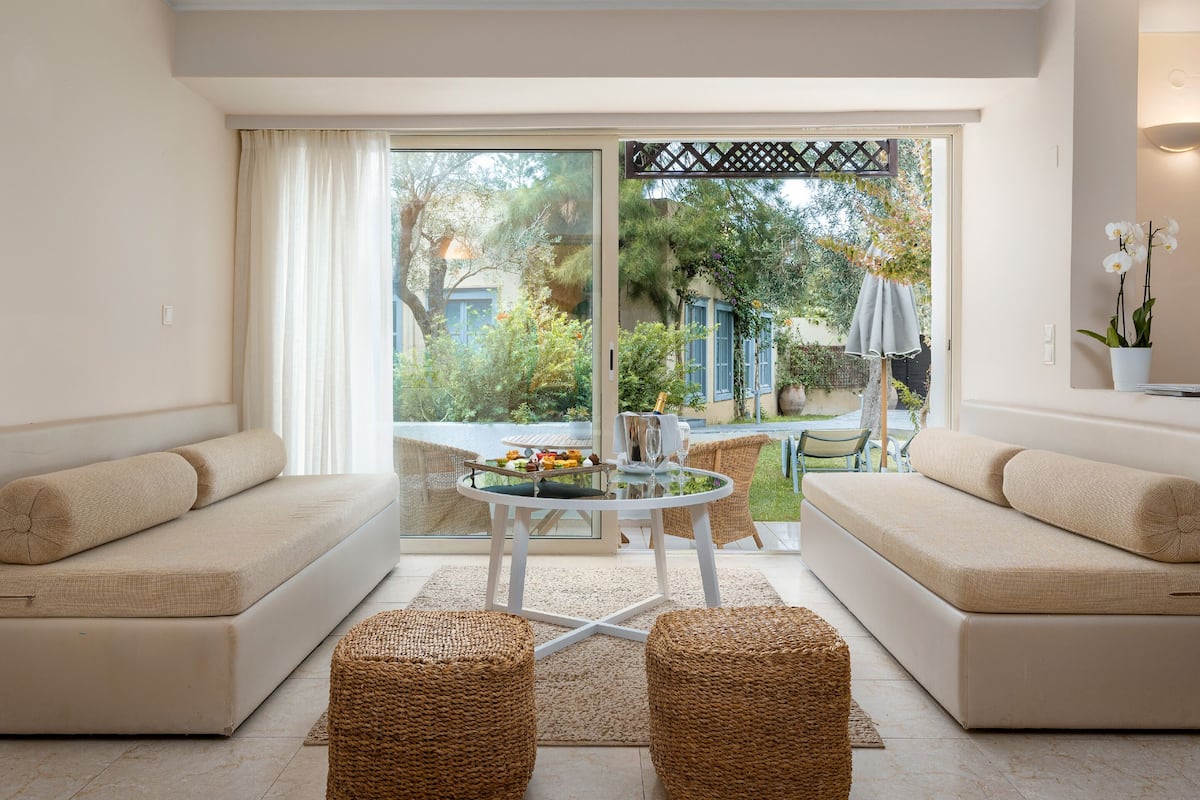 Bungalow familiar, vista al jardín | Vista desde la habitación