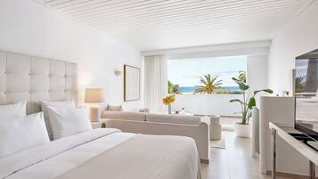 2-Bedroom Luxury Bungalow Suite | Minibar, in-room safe, blackout drapes, iron/ironing board