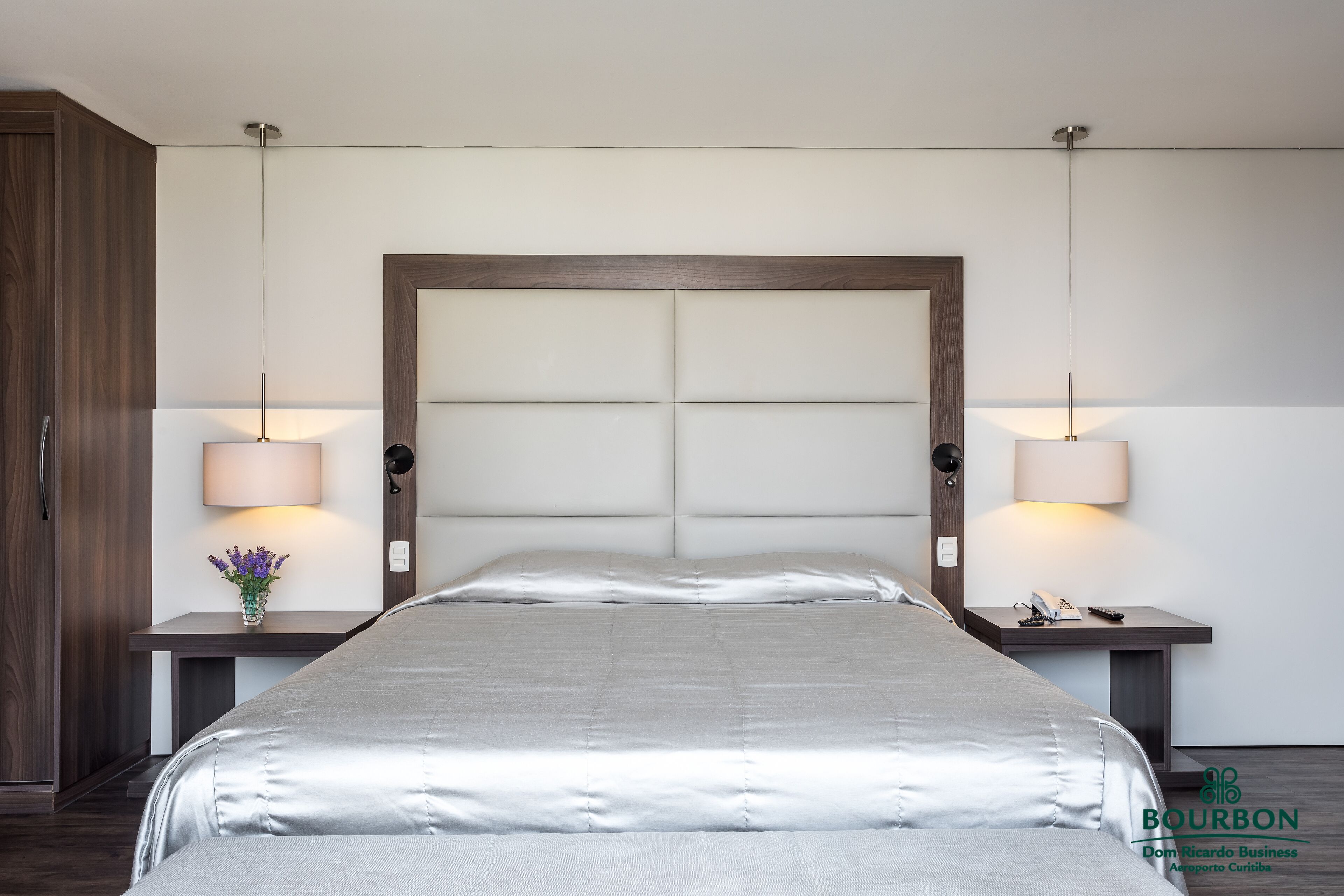 junior suite | minibar, in-room safe, soundproofing, free wifi