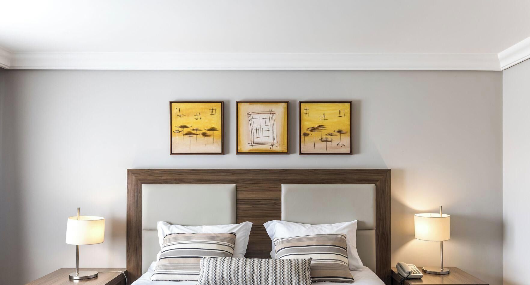 Bar mini, peti besi dalam bilik, kalis bunyi, Wi-fi percuma 