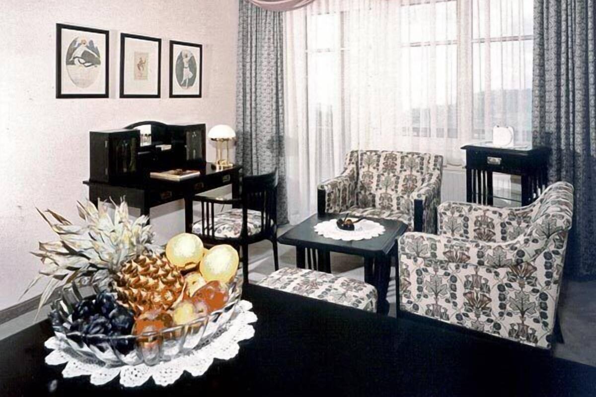 Habitación doble superior, balcón | Sala de estar