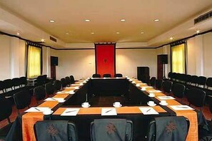 Meeting facility - Gylthang Dzong Hotel (Deqin)