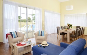 Strykjärn/strykbräda, barnsängar, gratis wi-fi och sängkläder