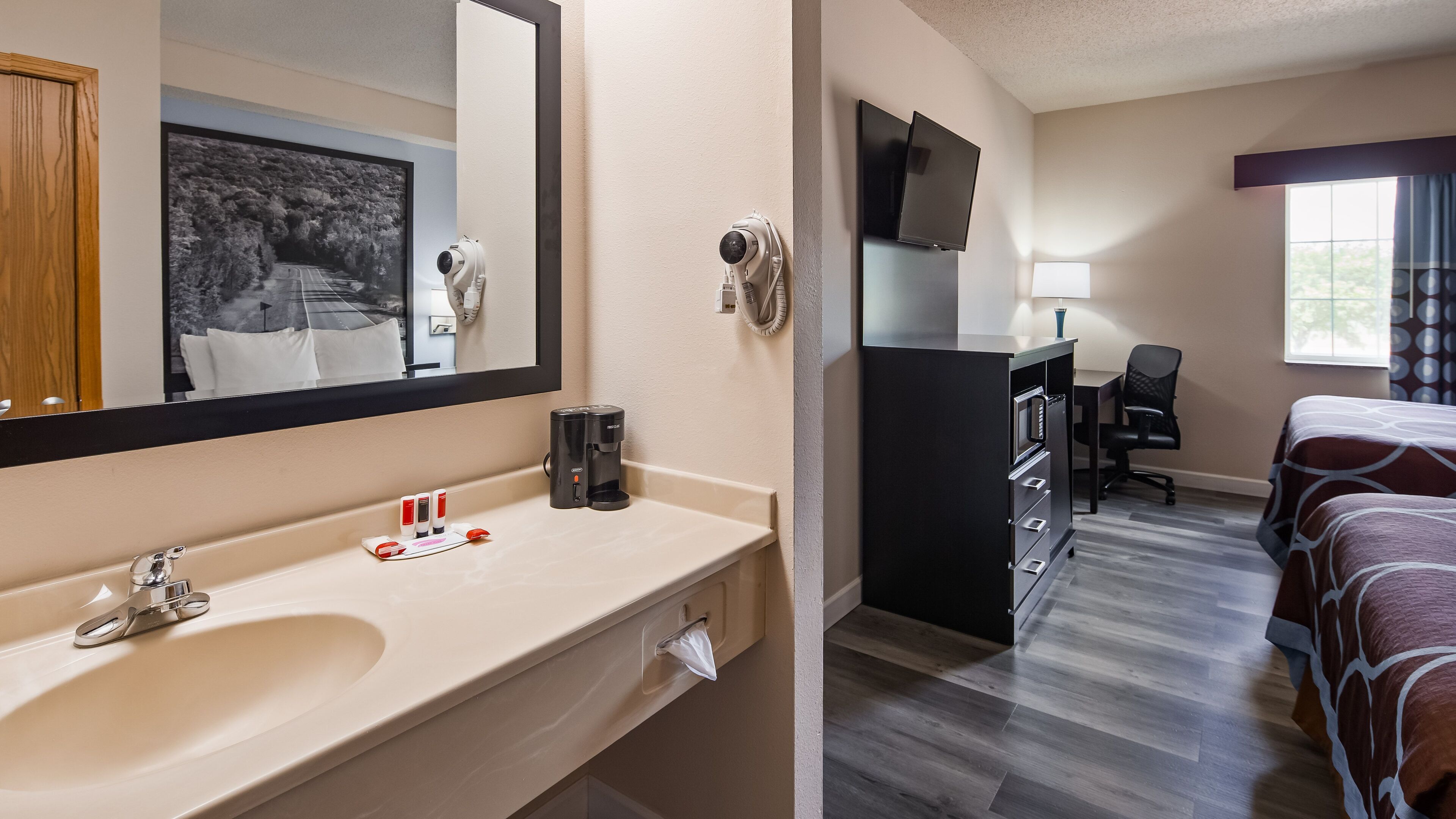 room, 2 queen beds, non smoking | individually decorated, individually furnished, desk, laptop workspace