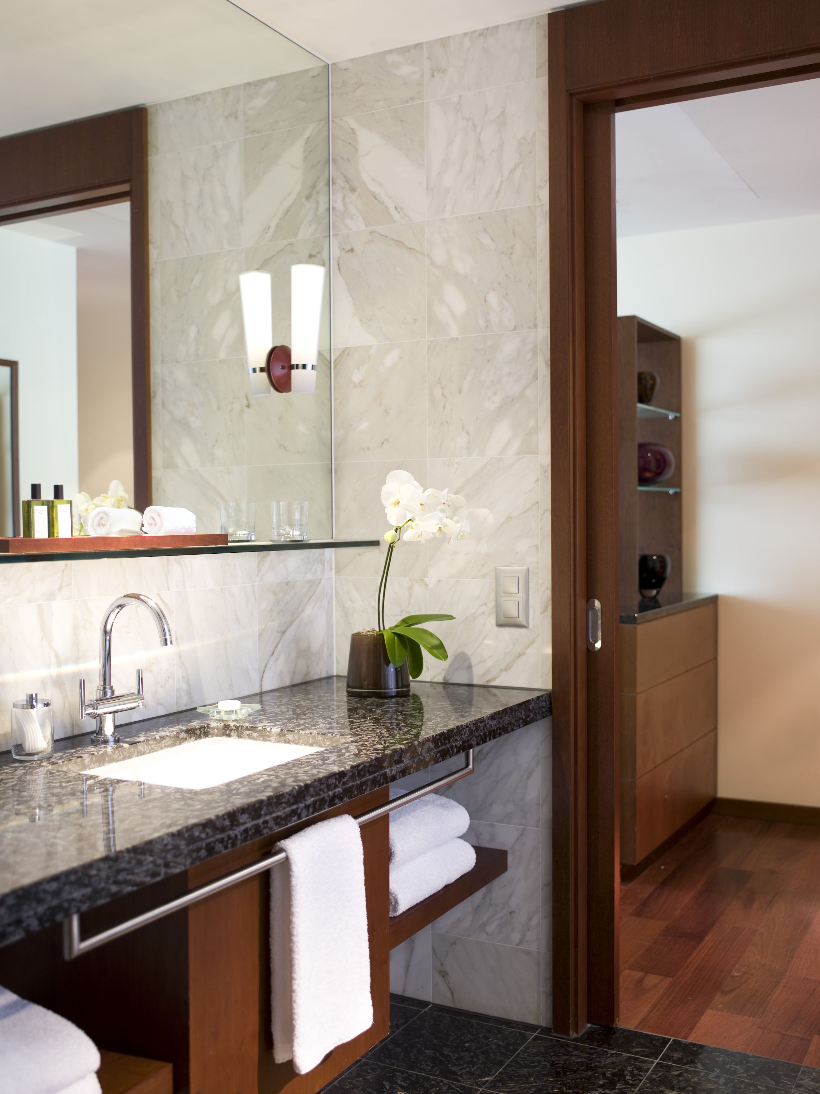 junior suite (park) | bathroom | separate bathtub and shower, designer toiletries, hair dryer, bathrobes