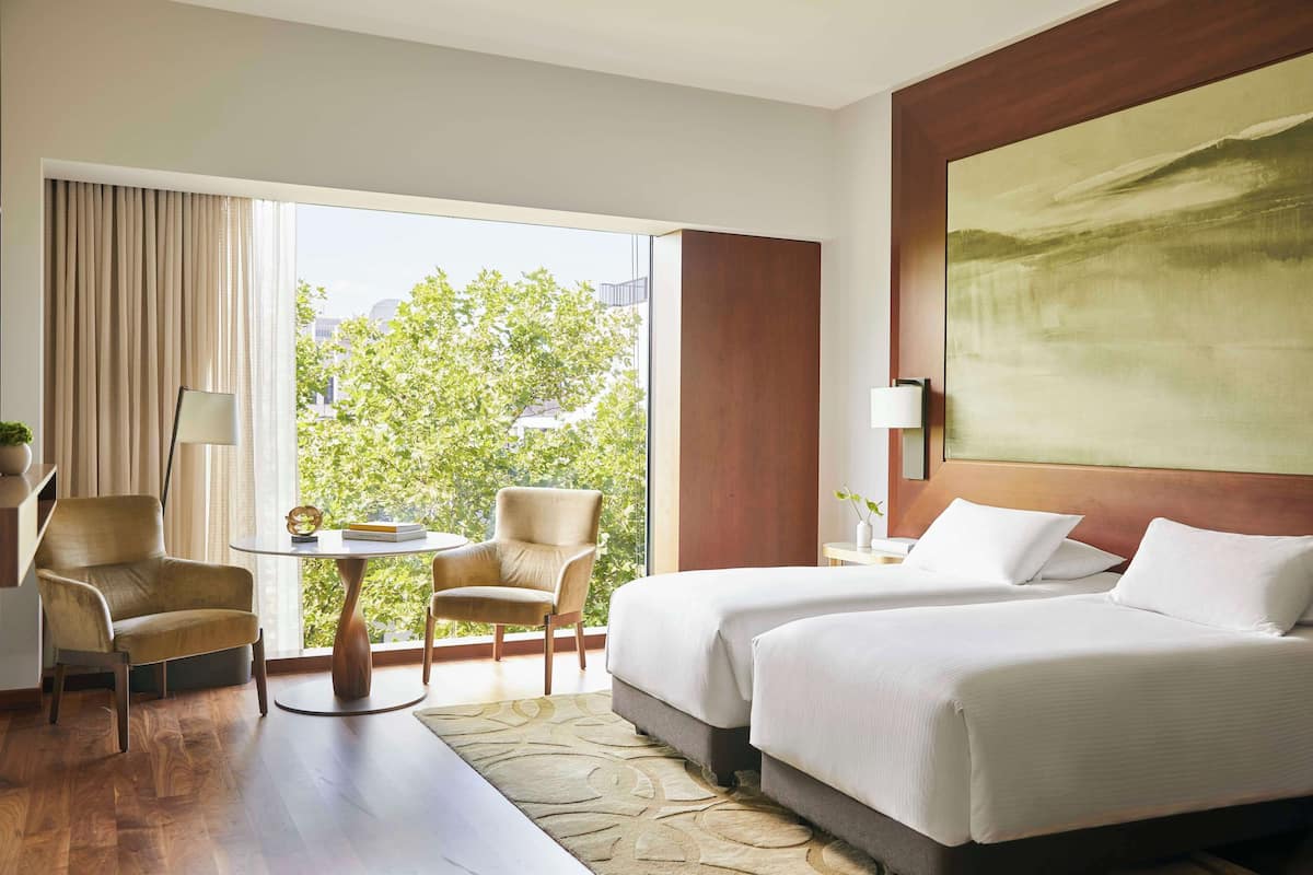 Premium bedding, minibar, in-room safe, desk