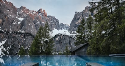 Hotel Kolfuschgerhof