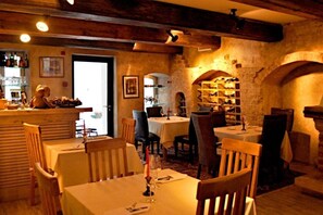 Breakfast, lunch and dinner served - St. Peters Boutique Hotel (Riga)
