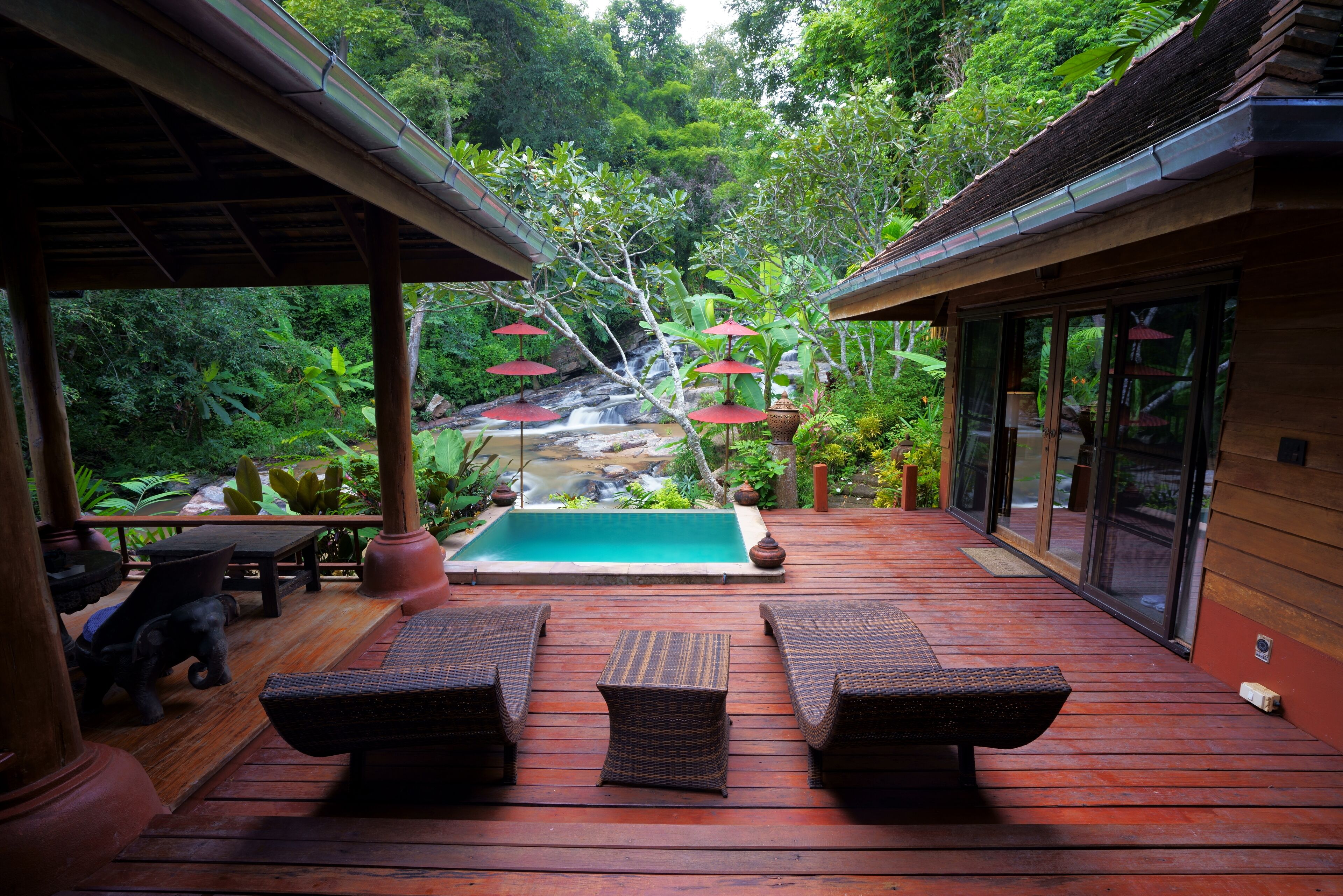 Suite Waterfall Pool Villa | Pemandangan dari bilik