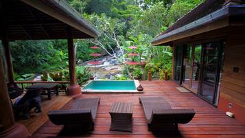Suite Waterfall Pool Villa | Pemandangan dari bilik