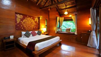 Suite Waterfall Pool Villa | Minibar, in-room safe, desk, free WiFi