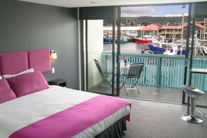 Luxury Studio - Harbour View | Premium bedding, minibar, individually furnished, desk