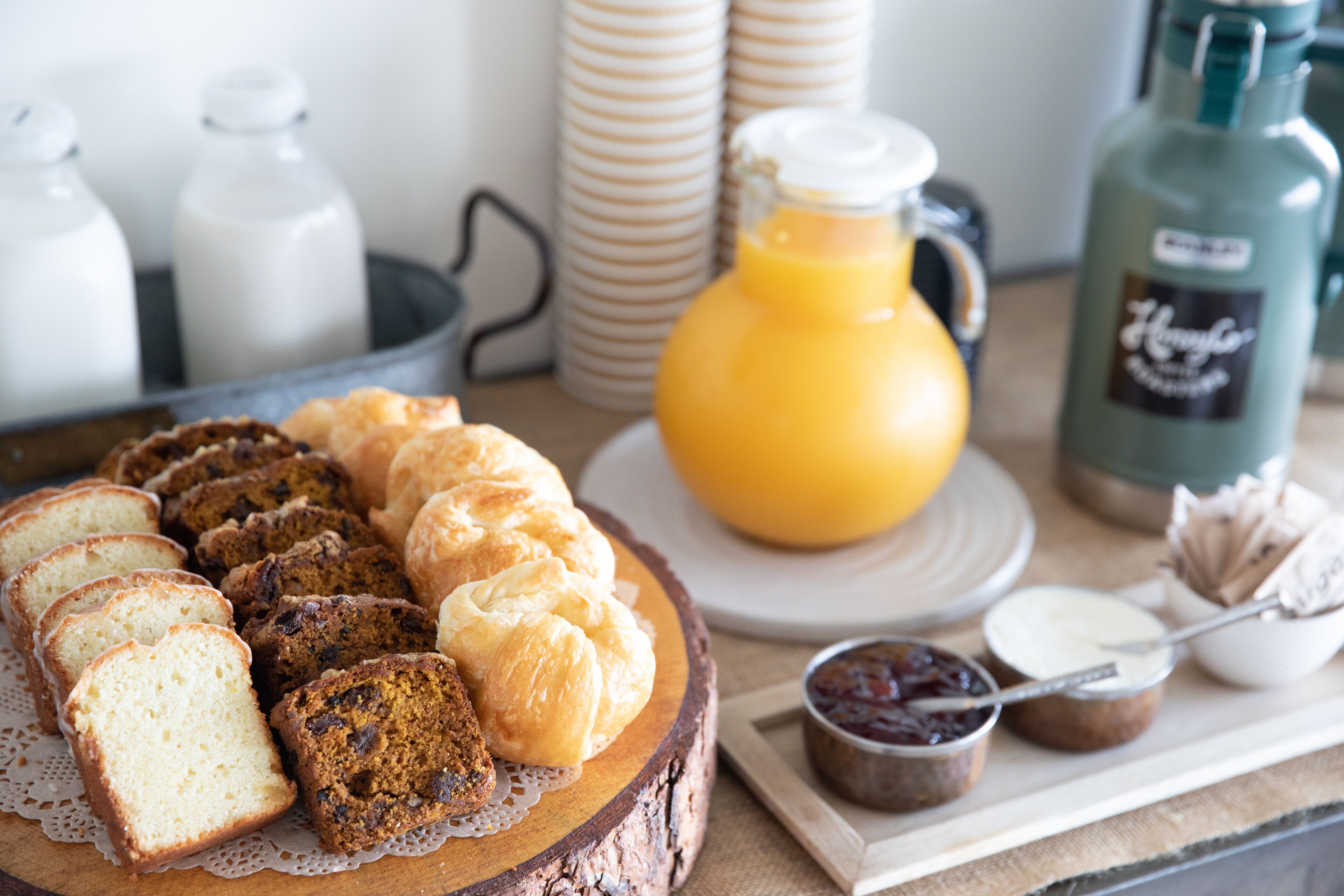 free daily continental breakfast