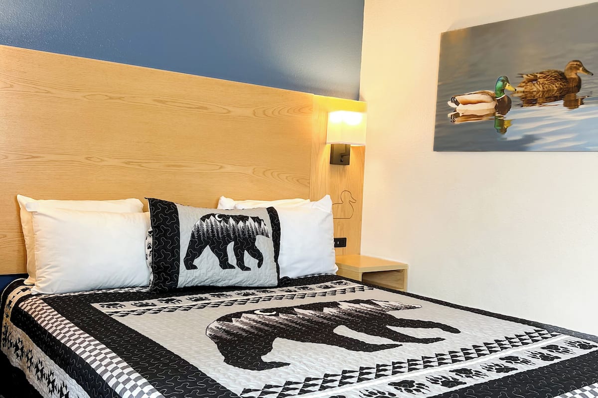 1 bedroom, in-room safe, iron/ironing board, free wifi