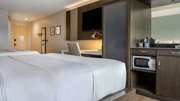 Double King Suite with View | Premium bedding, pillow-top beds, desk, blackout curtains