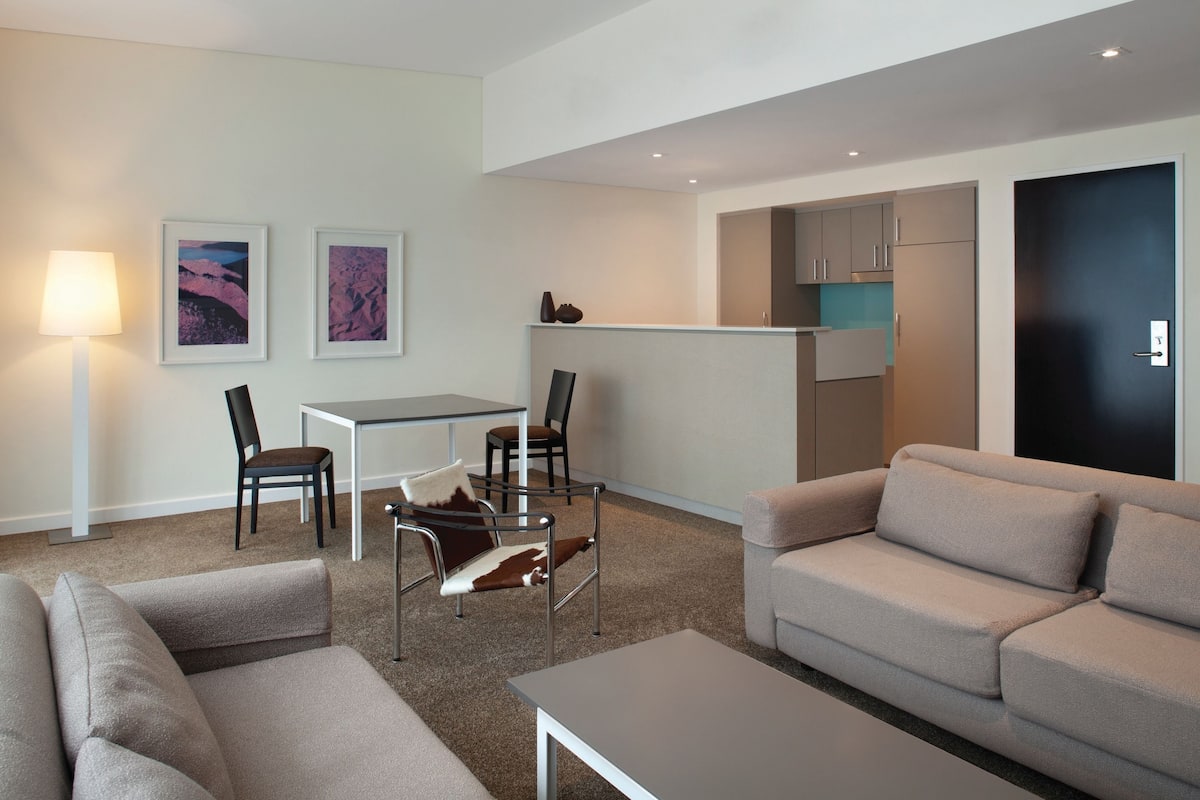 Premium bedding, minibar, in-room safe, individually decorated