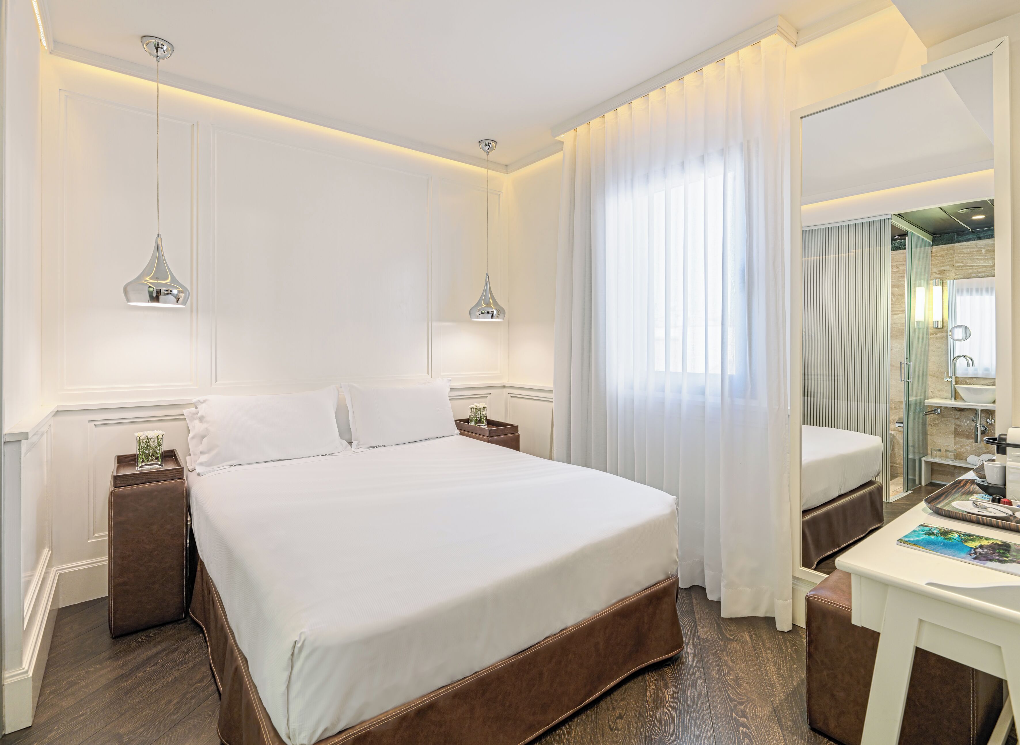 Minibar, in-room safe, desk, soundproofing