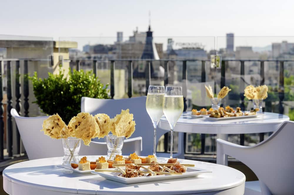H10 Universitat Hotel