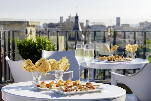 Pemandangan dari properti