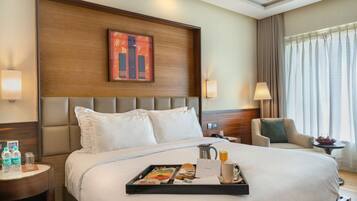 Club Myra | In-room safe, desk, laptop workspace, soundproofing