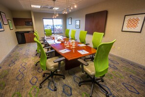 Meeting facility - Holiday Inn Express Hotel & Suites Pasco-Tri Cities by IHG (Pasco)