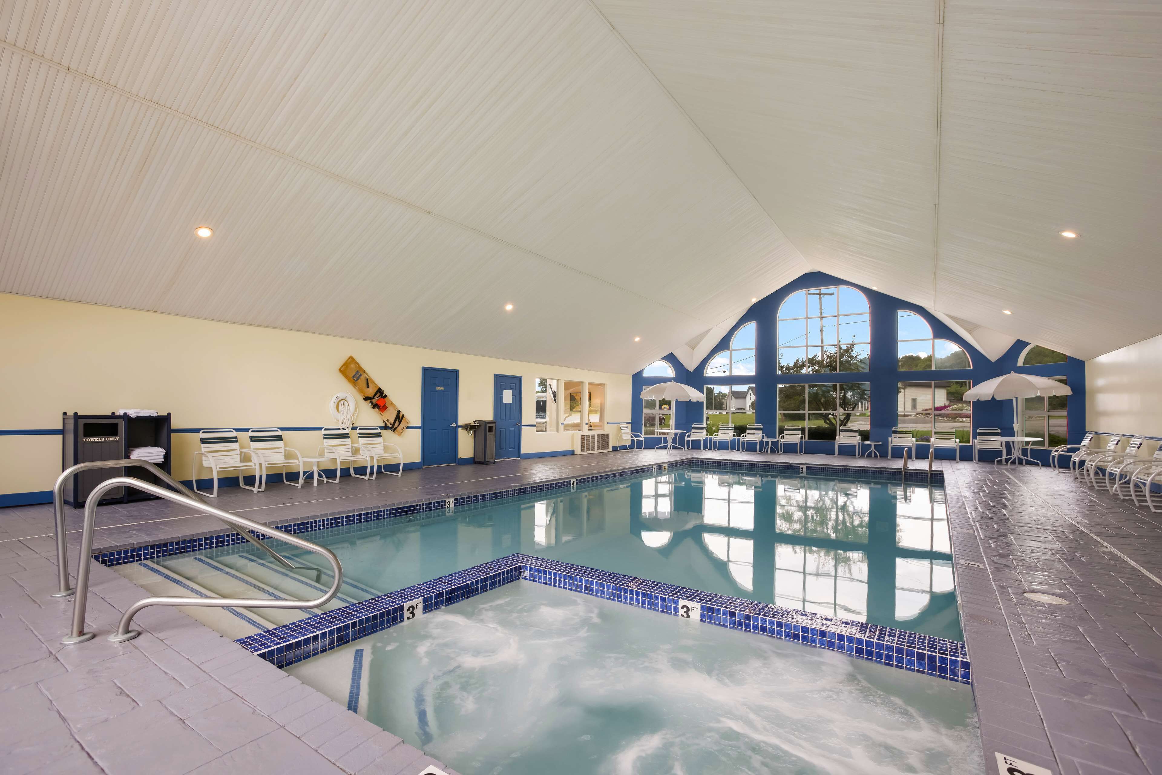 indoor pool, seasonal outdoor pool