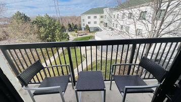 Room, 1 King Bed, Balcony | View from property