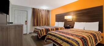  Monsoon Inn