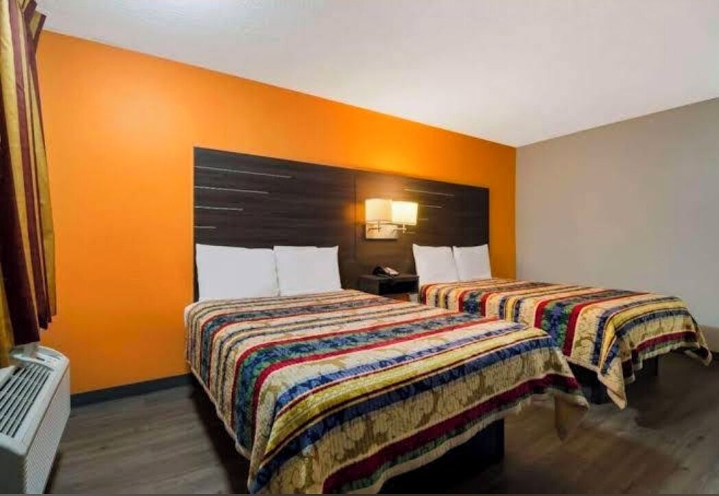 Individually furnished, desk, iron/ironing board, free WiFi