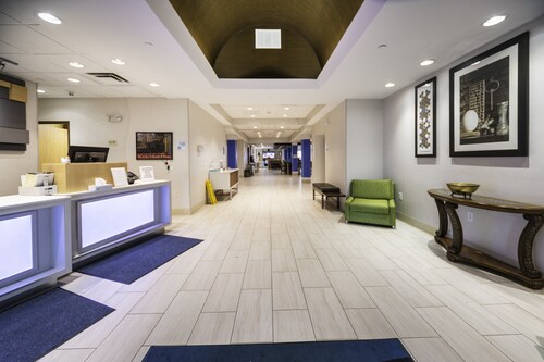 Holiday Inn Express Rochelle by IHG