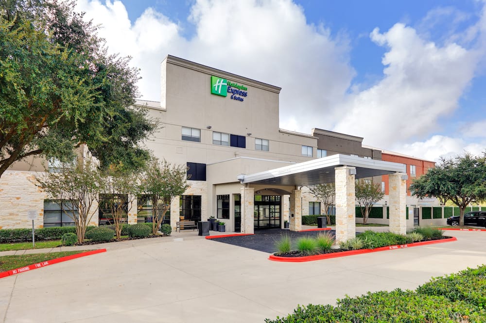 Holiday Inn Express & Suites Austin Round Rock, an IHG Hotel