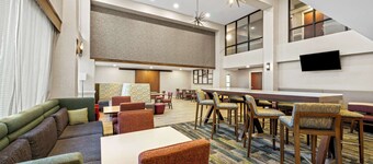 傑克遜維爾 I-95 歡朋套房酒店