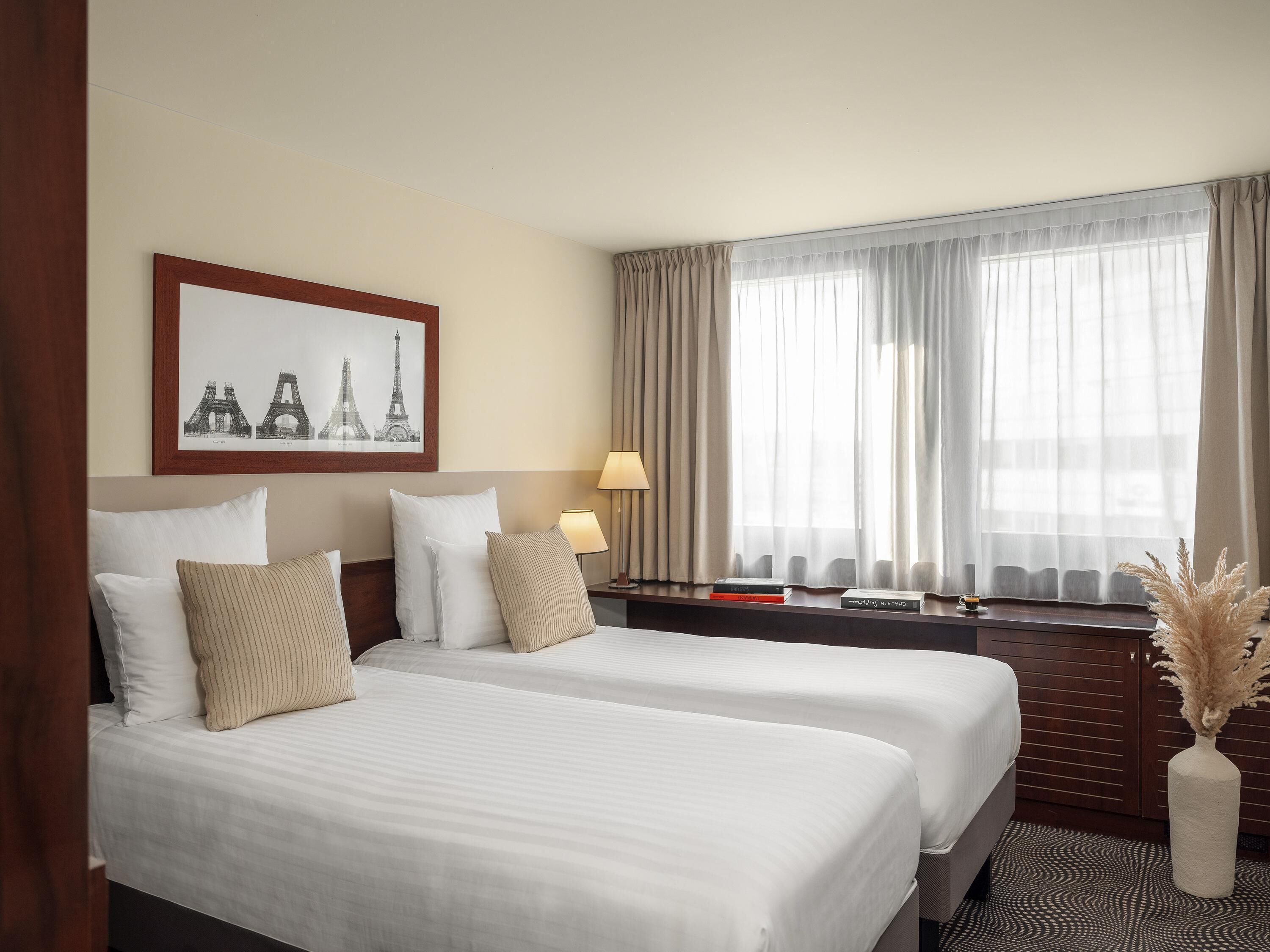 Premium bedding, minibar, in-room safe, desk
