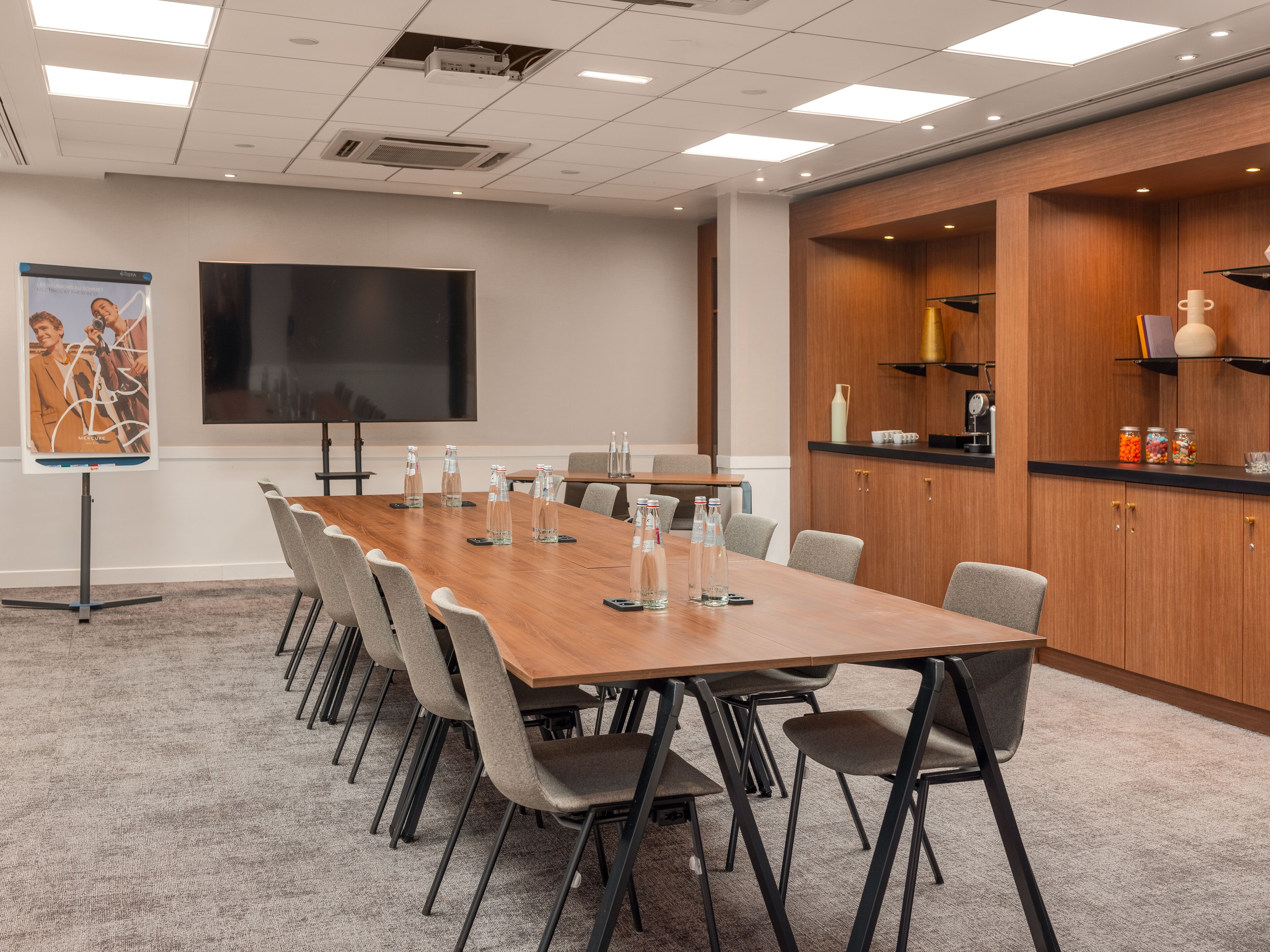 Foto - Hotel Mercure Paris Gare Montparnasse TGV