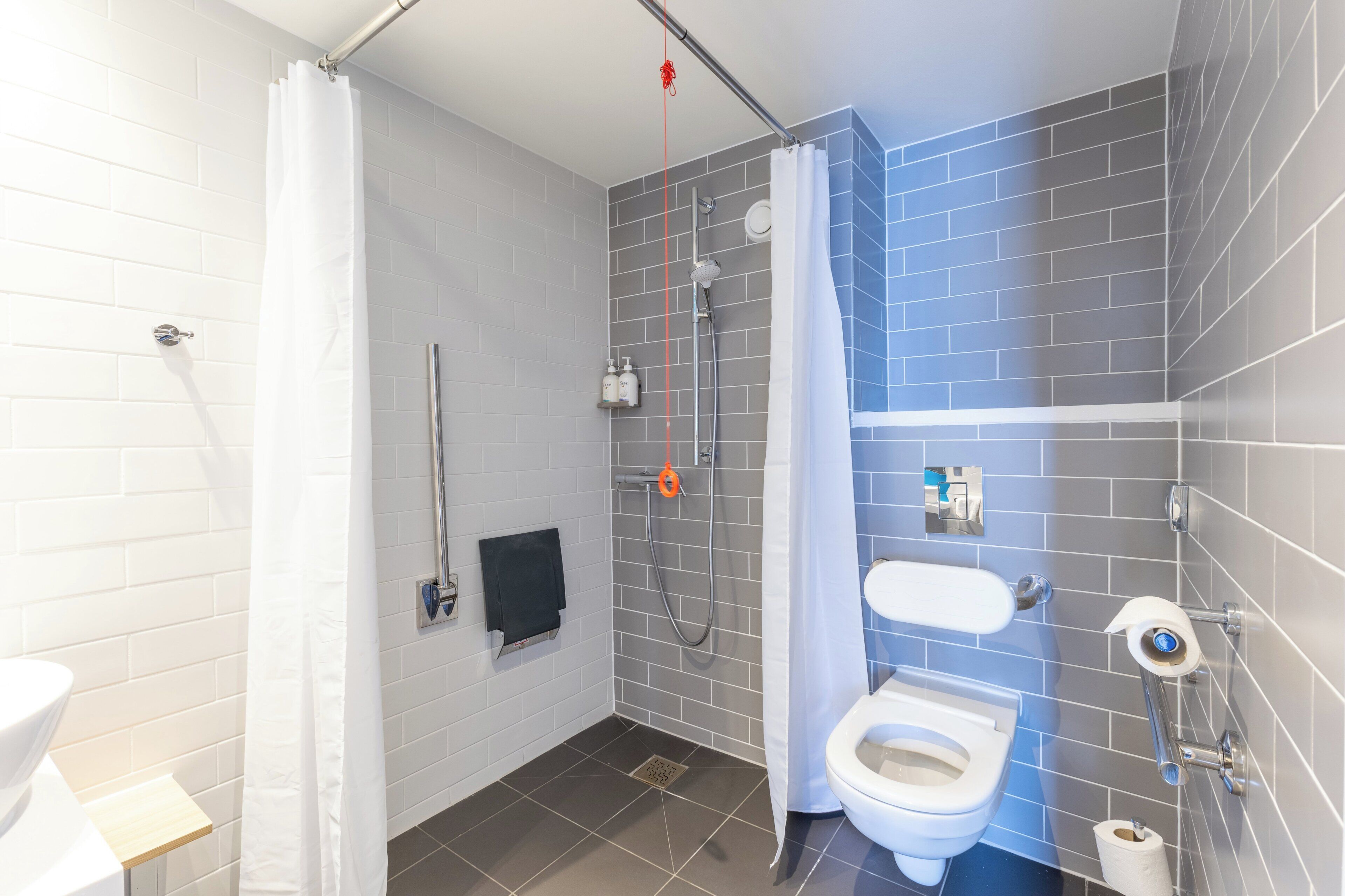 Room, 1 Double Bed, Accessible (with Free Hot Breakfast) | Room amenity