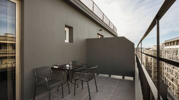 Junior Suite | Balcony