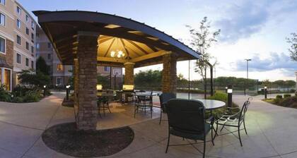 Homewood Suites by Hilton Aurora Naperville